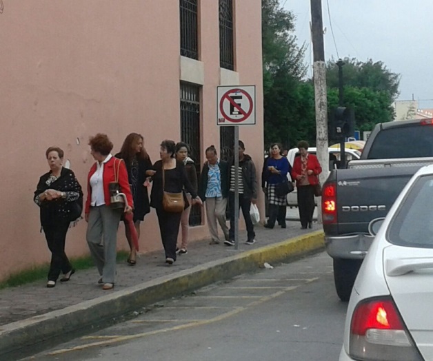 Obliga ‘norte’ a sacar ropa más abrigadora