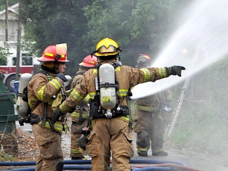Prevenga los incendios; revise detector de humo Prevenga los incendios; revise detector de humo