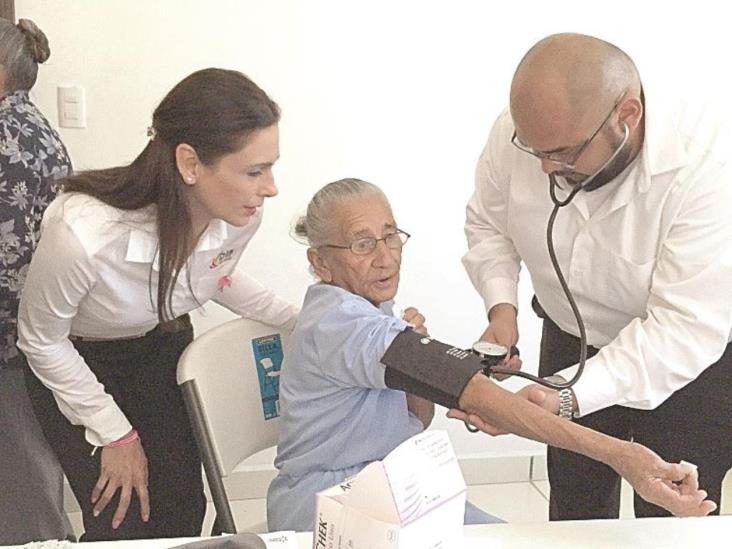 Inicia el DIF de VHla Semana Nacionaldel Adulto Mayor Inicia el DIF de VHla Semana Nacionaldel Adulto Mayor