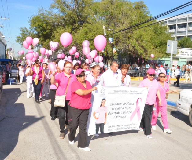 Realizan feria y marcha en ISSSTE