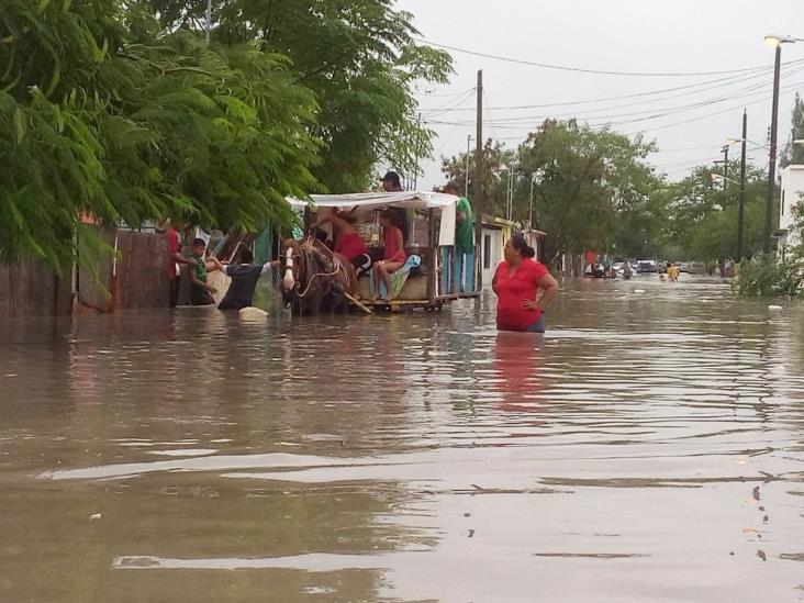 Torrencial aguacero y caos en Matamoros Torrencial aguacero y caos en Matamoros