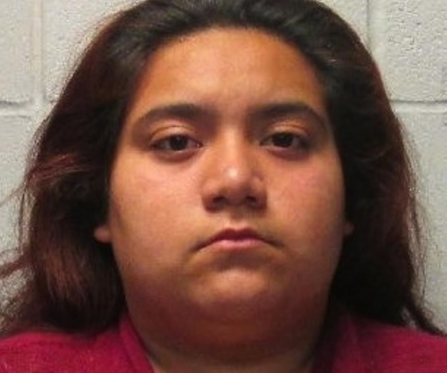 Toda una fichita; arrestan a mujer