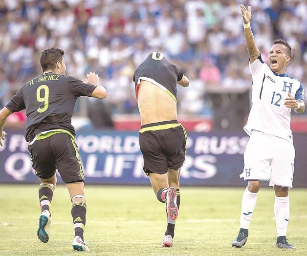 Jürgen Damm feliz con su gol