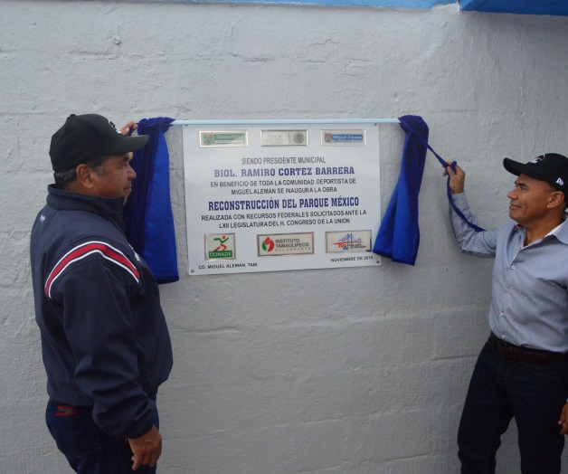 Sultanes y Saraperos en la inauguración de parque