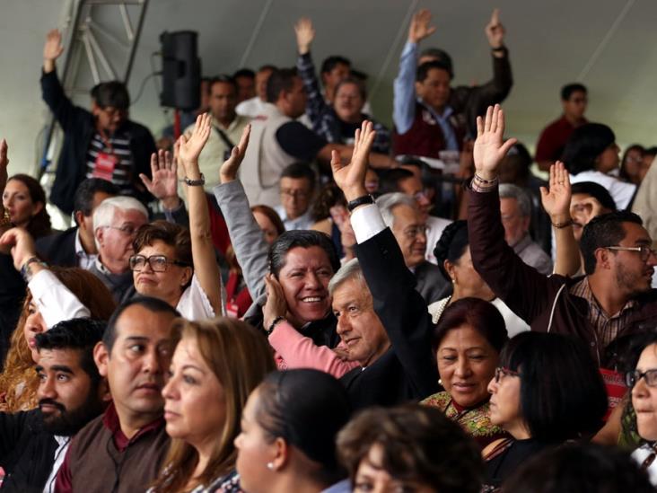 Nombra Morena líder a AMLO sin votación Nombra Morena líder a AMLO sin votación