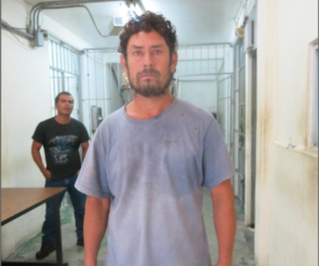 Cae por borracho y resulta con ficha Cae por borracho y resulta con ficha