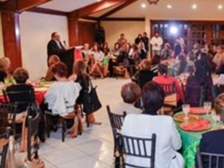 Reconocen trayectoria y servicio de extesorero Reconocen trayectoria y servicio de extesorero