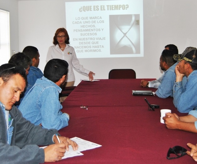 Listos para política en Suterm