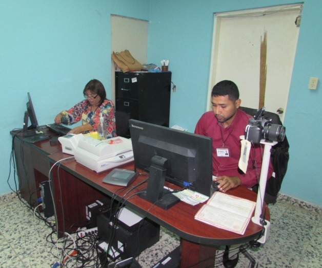 Último día para tramitarla credencial de elector Último día para tramitarla credencial de elector