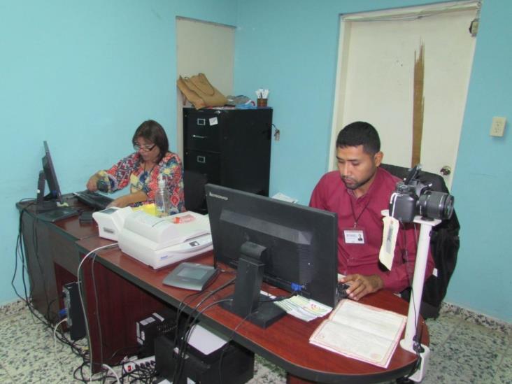 Último día para tramitarla credencial de elector Último día para tramitarla credencial de elector