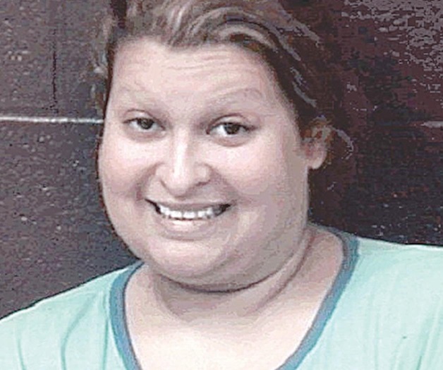 Agrede a abuelita y nieta dentro de centro comercial Agrede a abuelita y nieta dentro de centro comercial