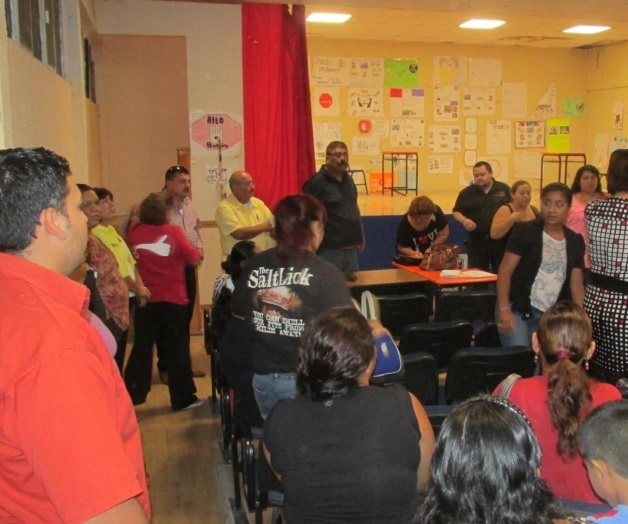 Cierran puerta a abusos contra padres de familia Cierran puerta a abusos contra padres de familia