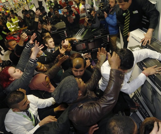 ‘Viernes Negro’ causa disturbios