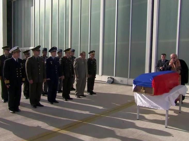 Recibe Rusia cadáver de piloto Recibe Rusia cadáver de piloto