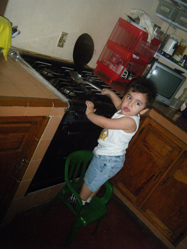 Baja número deniños quemados