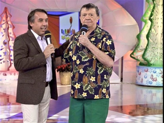 Llora Chabelo en su último programa e invade las redes sociales