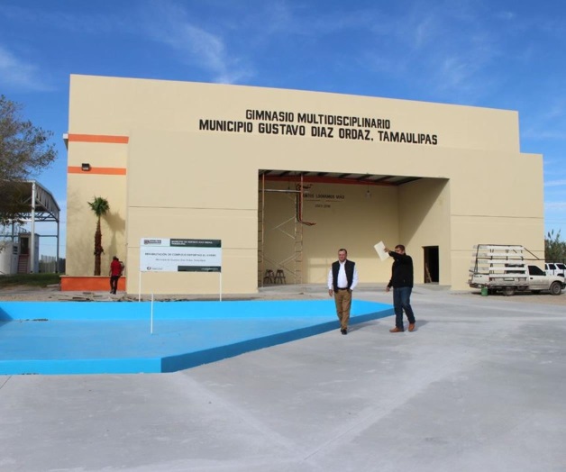 Supervisa alcalde obras engimnasio multidisciplinario