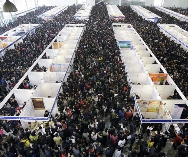 Pone capital china tope a población