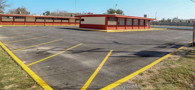 Entregan pavimentación de estacionamiento de la Secundaria Técnica 60