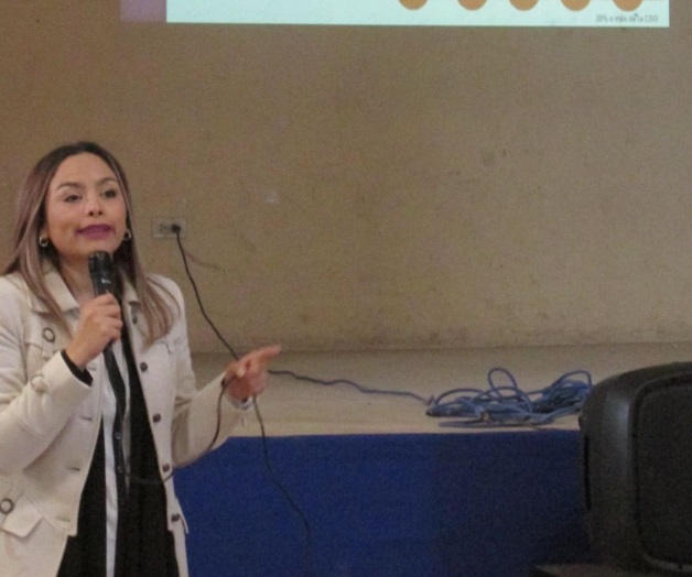 ‘Las manos te dicen cuánto comer’: ISSSTE