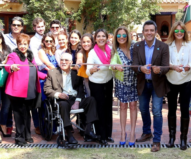 Inaugura centro de rehabilitación