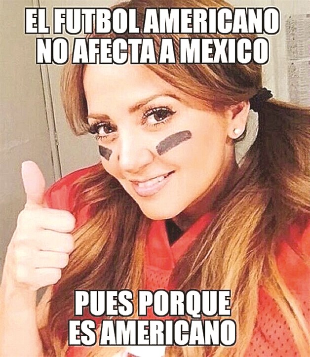 Se ríe de sus memes