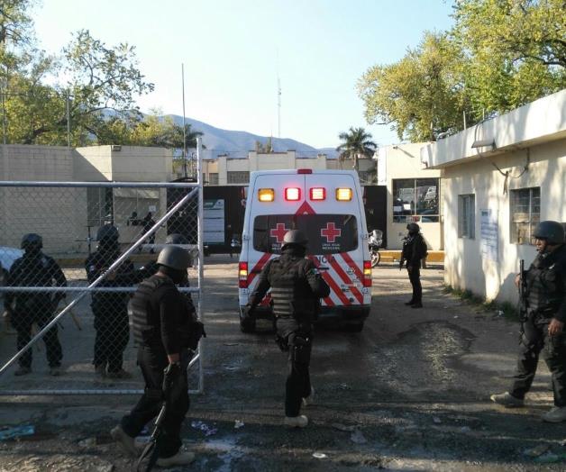 Motín en penal de Victoria:Balacera y zafarrancho entrereos; reportan varios heridos