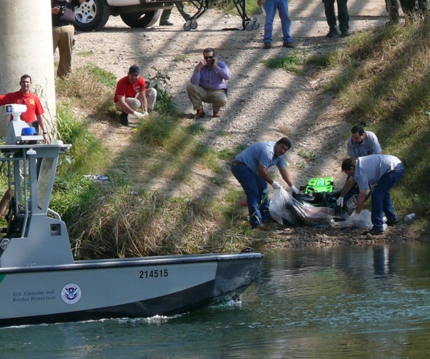 Rescatan cuerpo del río Bravo, buscan a otro ahogado