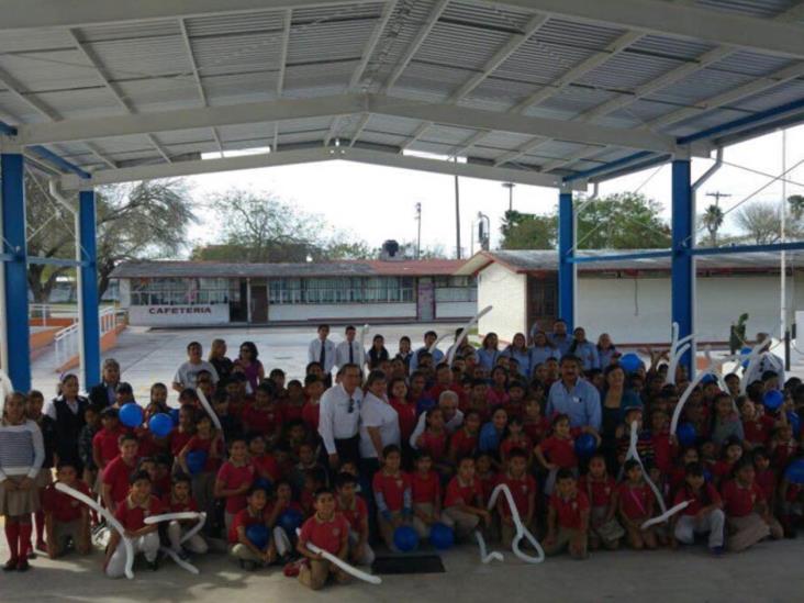 Transforman escuelas Transforman escuelas