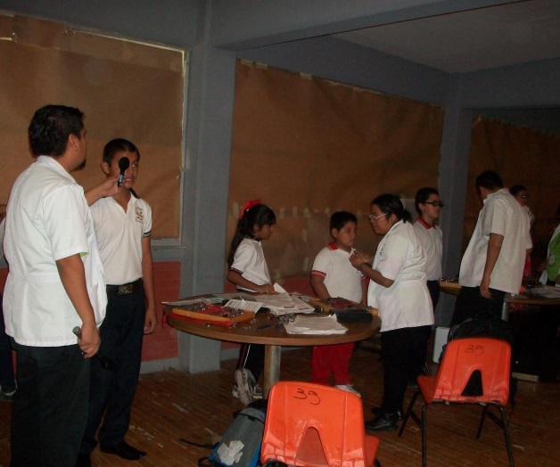 Retrasan entrega de lentes de ‘Ver Bien para Aprender Mejor’