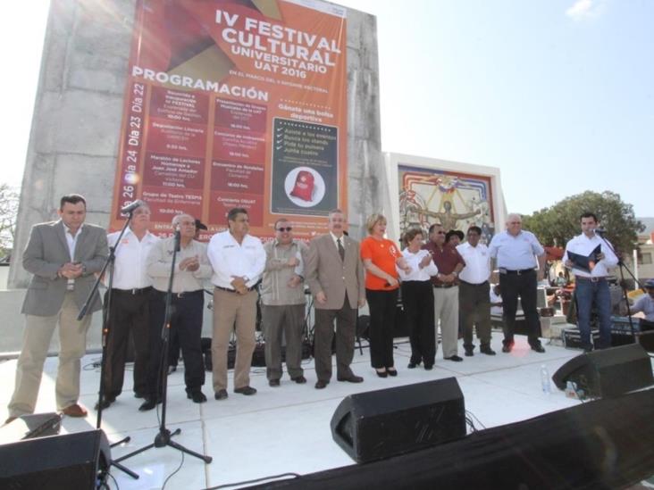 ‘Inicia una semana de fiestapara universitarios’: Rector ‘Inicia una semana de fiestapara universitarios’: Rector