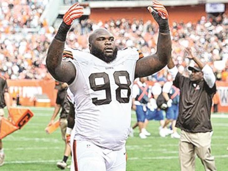 Broncos contratan a Phil Taylor Broncos contratan a Phil Taylor