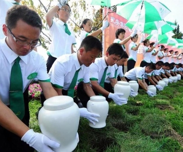 Promueve China entierros ecológicos Promueve China entierros ecológicos