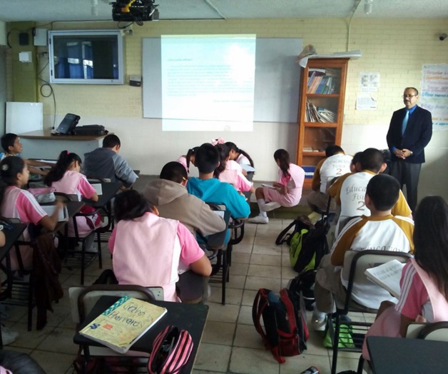 Reducen peso de las mochilas