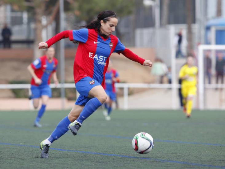Anota Charlyn en triunfo del Levante Anota Charlyn en triunfo del Levante