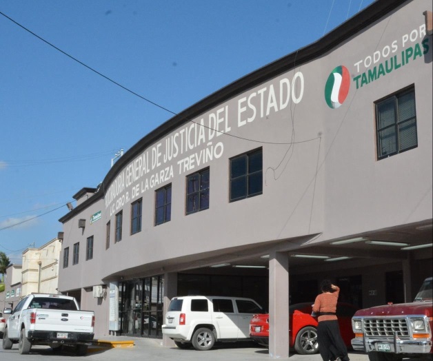 Saquean estética en Villa Florida