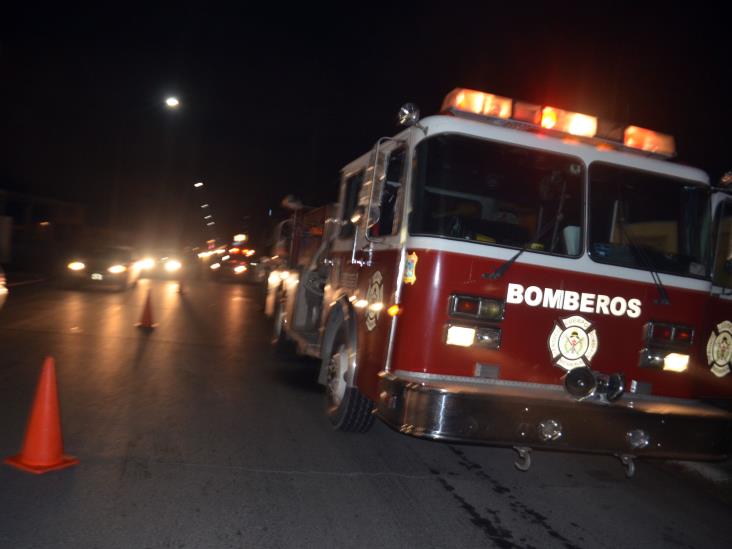 Destroza su vehículo al chocar por alcance Destroza su vehículo al chocar por alcance
