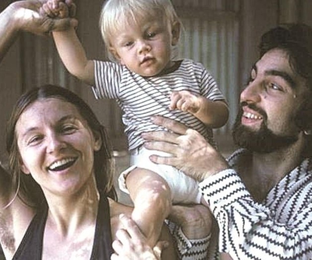 Le roba protagonismo madre al bebé DiCaprio