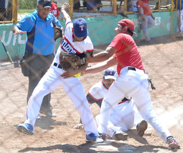 Diablos Élite se lleva el primero
