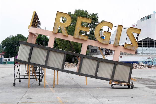 Con arte, Rafael Mandujano recrea la destrucción del temblor de 1985