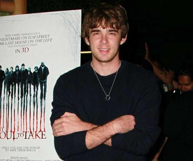 Muere en accidente de auto Muere en accidente de auto