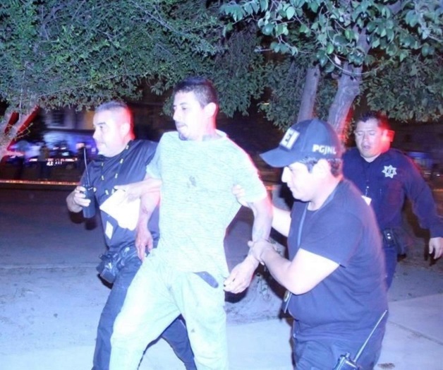 Asesina a vecino a puñaladas Asesina a vecino a puñaladas