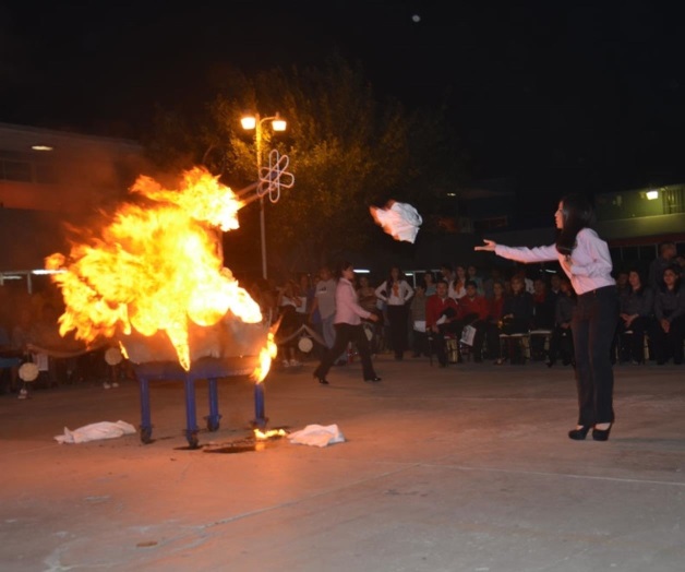 Tendrá UAMRA su quema de batas