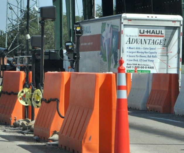 Viajaban ilegales en camión de mudanza; Puesto de control de Kingsville Viajaban ilegales en camión de mudanza; Puesto de control de Kingsville