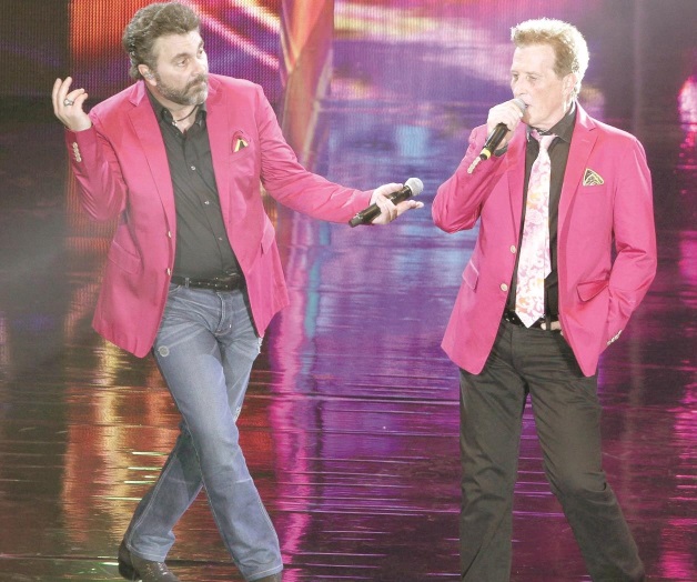 Lanza comentario homofóbico