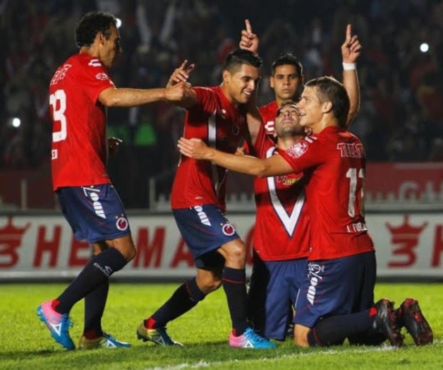 Tiburones Rojos mantiene su base