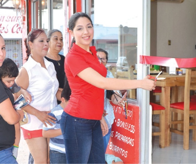 Inauguran Doggos Fashion