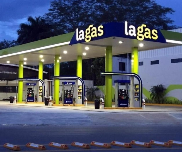 Dejan 2 gasolineras imagen de Pemex