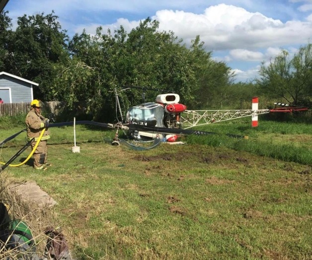Cae helicópteroen una área rural Cae helicópteroen una área rural