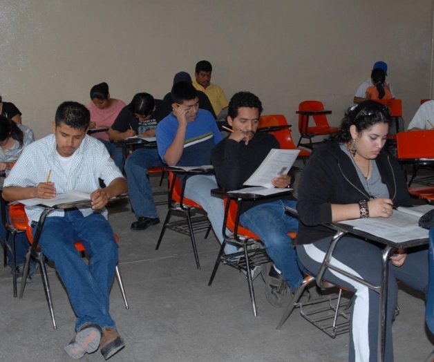 Ofrecen certificado con un solo examen